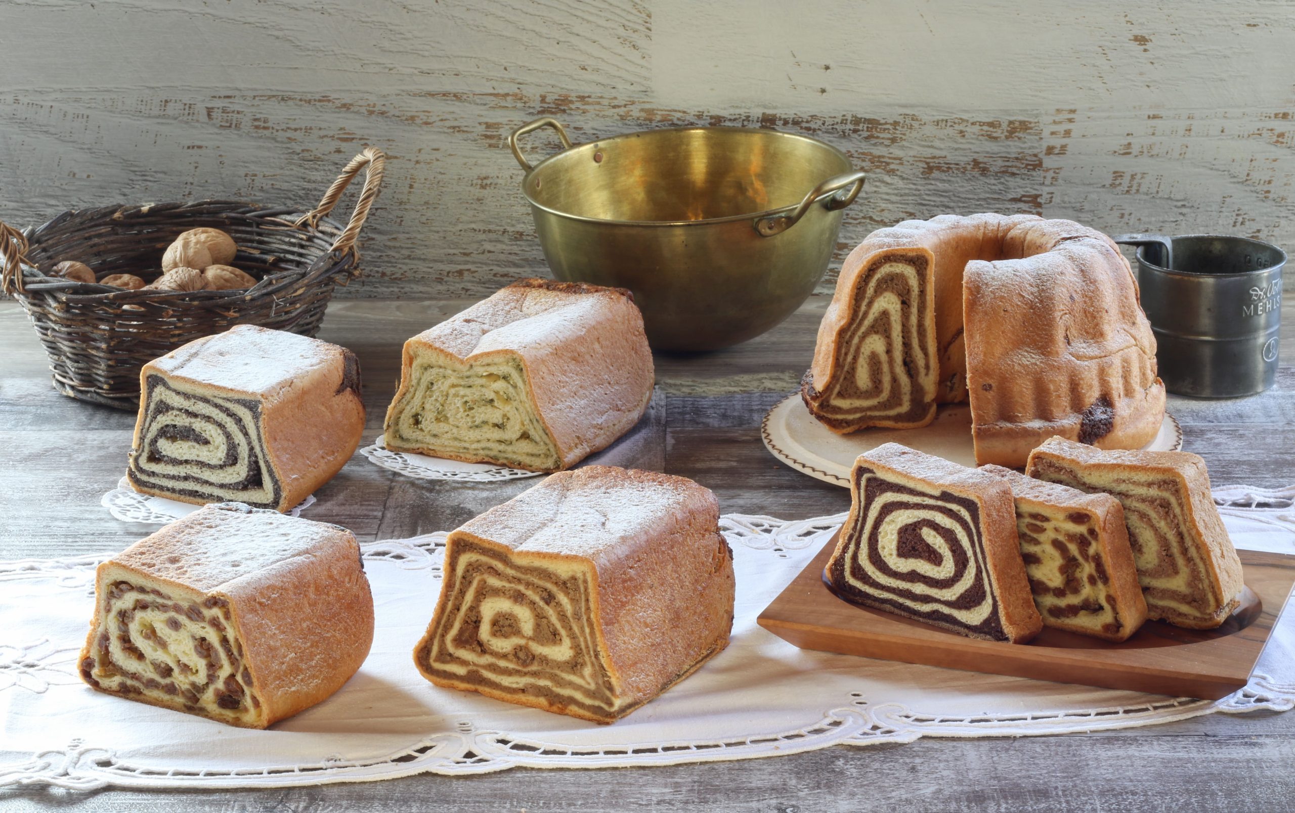 Pečjakove potice z različnimi nadevi