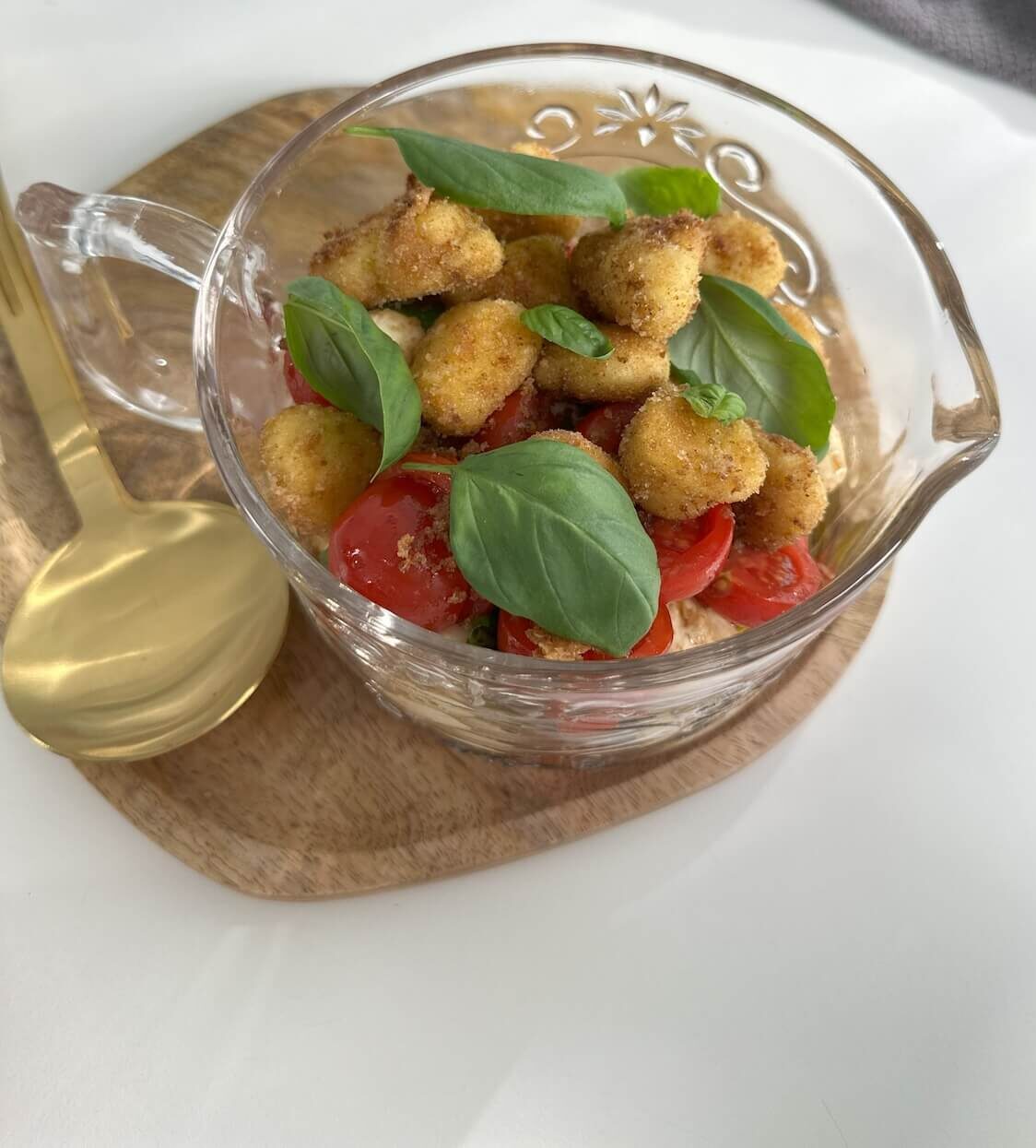 caprese-solata-s-popecenimi-svaljki