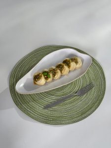 struklji-z-drobnjakovim-pestom-in-slano-limono