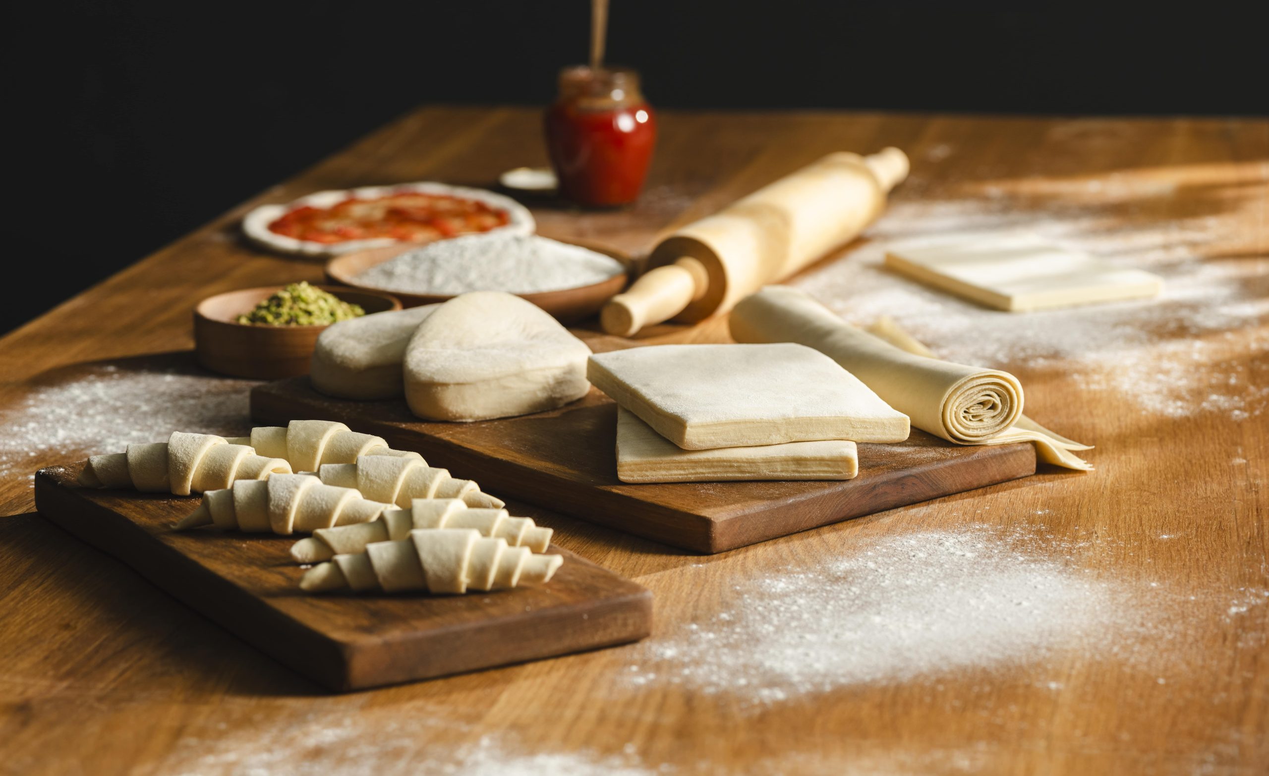 Testo za pizzo, vlečeno testo, listnato testo.