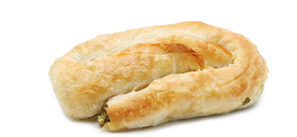 Burek s skuto in špinačo