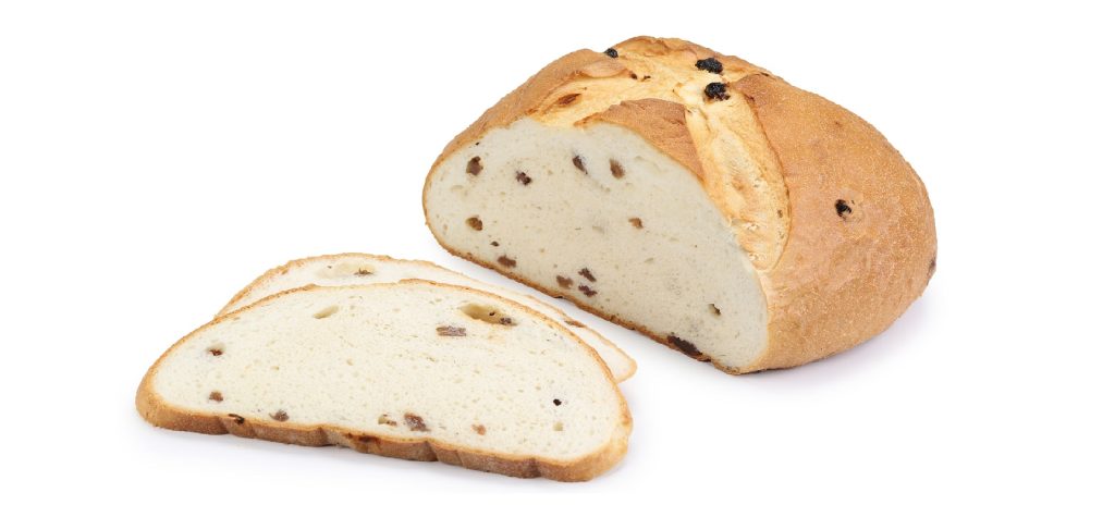 Mlečni kruh z rozinami