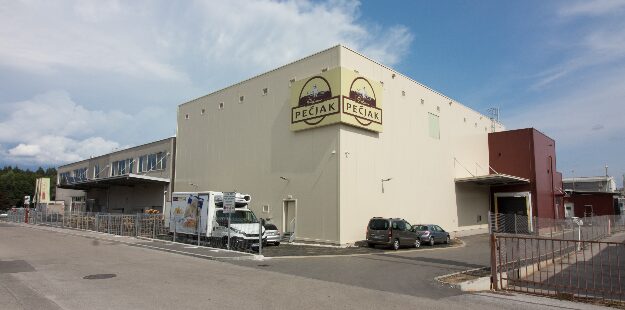 Delovno mesto - skladiščnik izhodno/vhodno skladišče