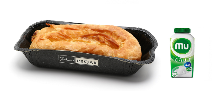 Skutin burek z jogurtom